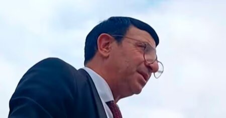 HÖKMƏLİ  bələdiyyəsədrinin ŞOK görüntüləri yayıldı - VİDEO