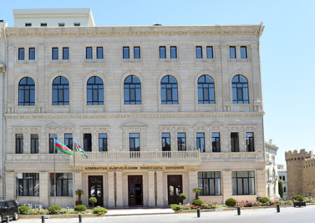 Konstitusiya Məhkəməsindən inzibati xətalarla bağlı VACİB QƏRAR