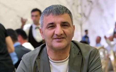 “İstəyir Hindistanda olsun, pis şərh yazanı tapıram”