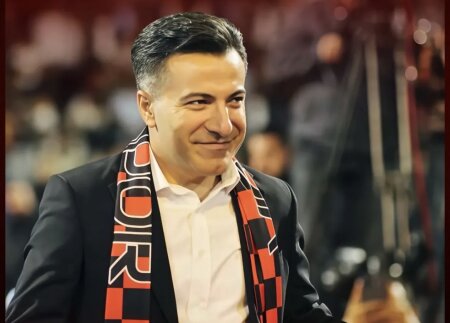 Türkiyə klubuna öz cibindən 160 milyon hədiyyə etdi