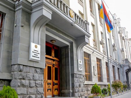 Ermənistan Prokurorluğuna "Güclü Ermənistan"ın seçki siyahısındakı 6 üzvünü həbs etmək hüququ verilib