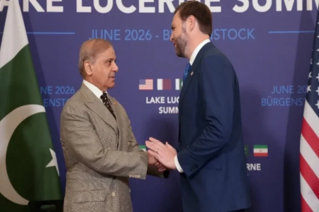 Pakistan Baş naziri və ordu komandanı İsveçrədə Venslə görüşüb
