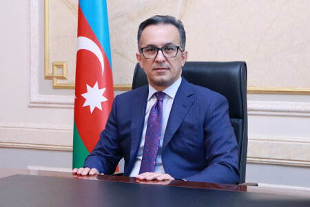 Komitə sədri: Azərbaycanda dini dəyərlər ictimai mühitin ayrılmaz hissəsi kimi qorunur