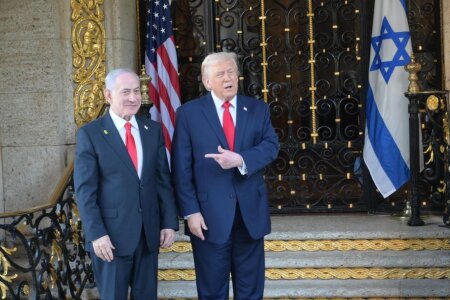 Tramp Netanyahunu həbs etmək istəyənlərə CAVAB VERDİ