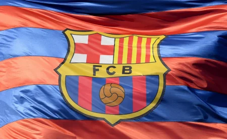 "Barselona"da ulduz futbolçu ilə baş məşqçi arasında problem