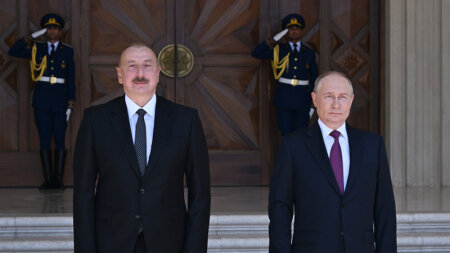 Putin İlham Əliyevə zəng etdi
