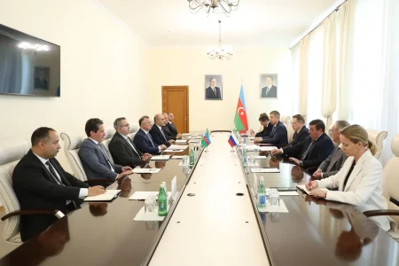 Rusiyanın səhiyyə naziri Azərbaycana gəlib