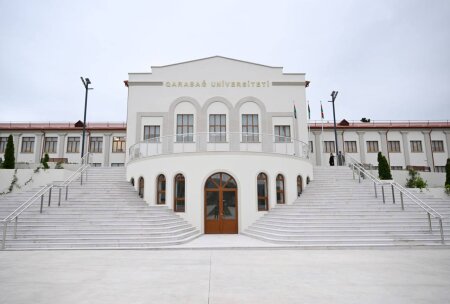 Qarabağ Universitetinin tələbələri həm Xankəndidə, həm İstanbulda oxuyacaq