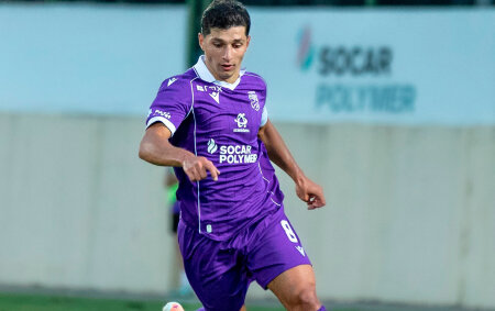 Əsəbiləşib özünə xəsarət yetirən futbolçuya - AFFA-dan ağır cəza