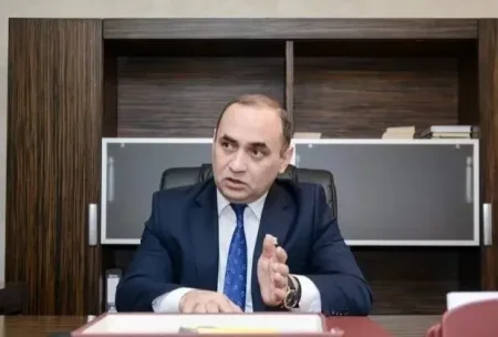 "Universitetlər gözlərini yalnız təhsil haqlarına dikiblər" - Deputatdan ETİRAZ