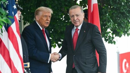 Tramp Ərdoğanı təriflədi: "O, möhtəşəm bir insandır"