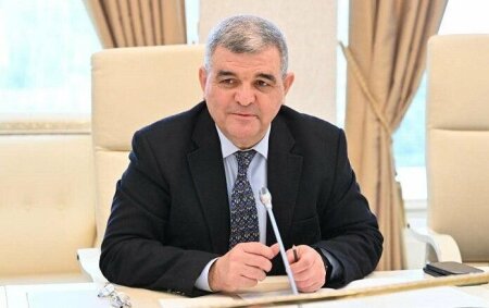 Fazil Mustafa Mirşahinin oğlunun toyundan danışdı: “Atası toya gəlib, ya gəlməyib, sənə nə dəxli?”