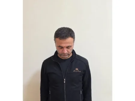 Xalçayuma xidməti adı altında vətəndaşları aldadan şəxs SAXLANILDI