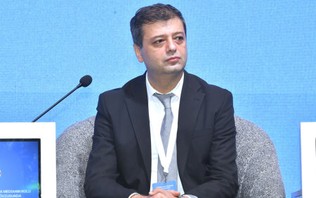 Vüqar Zifəroğlu Mətbuat Şurasının sədri seçildi